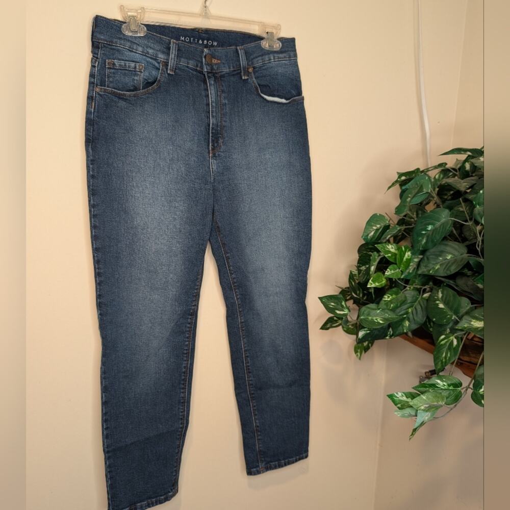 Mott & Bow Mom Jeans Women’s W30 L26 High Rise Medium Wash Stretch Denim